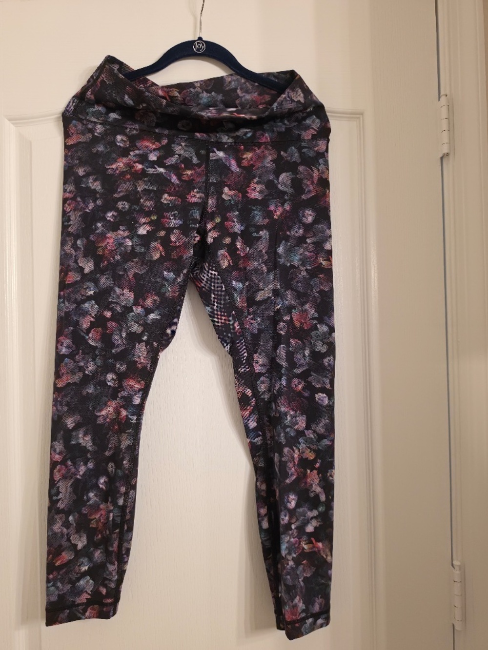 Lululemon Floral Print Silky Fabric Leggings Size 10